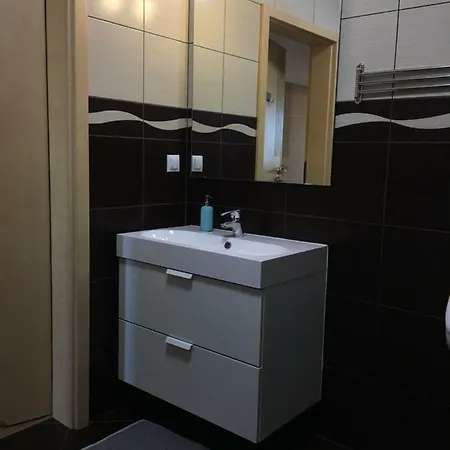 Luxury Metor House Wilanowska ורשה